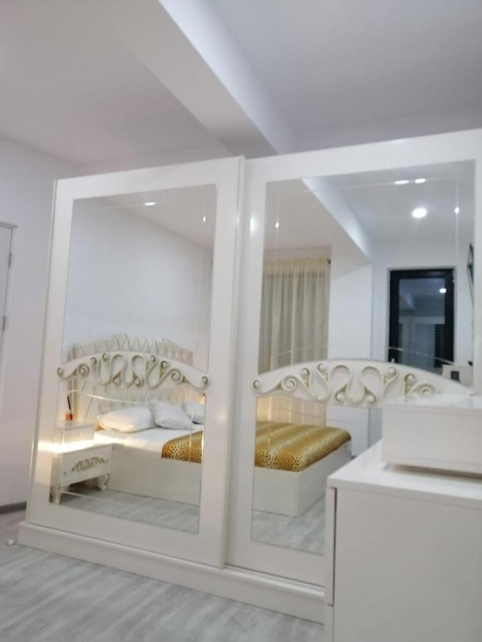 Nemo Apartment Năvodari Exterior foto